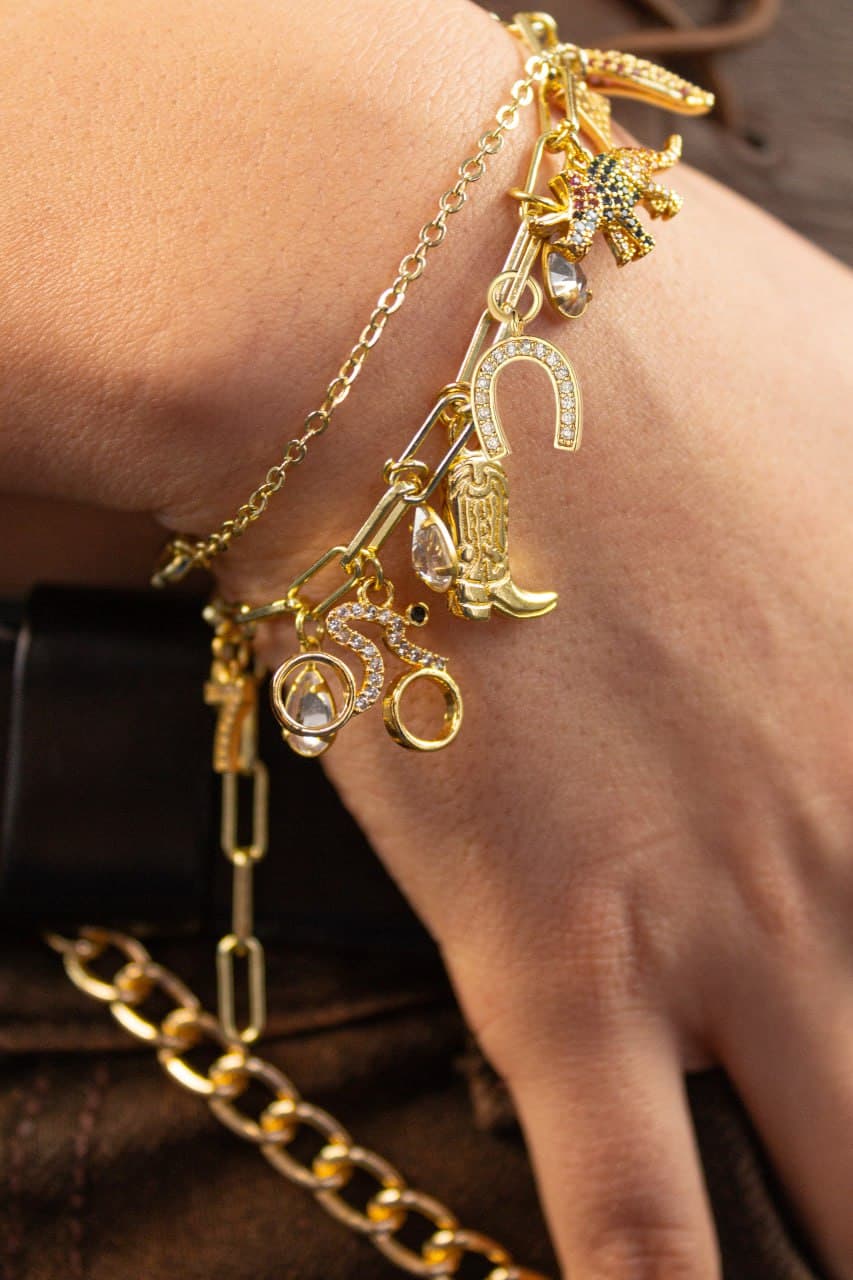 An image of a Bracelet category